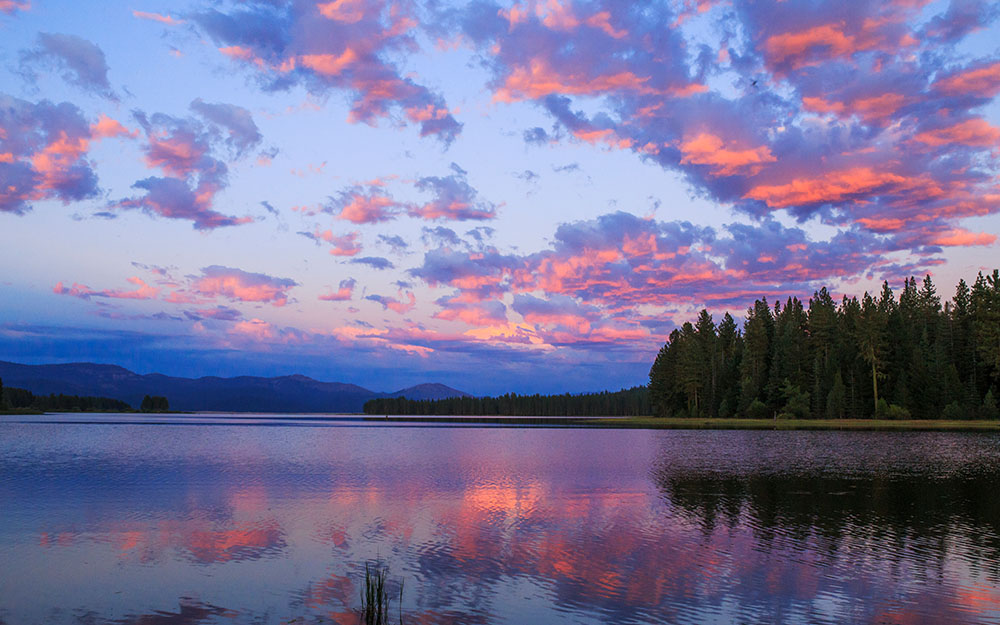 Sunset at Mountain Meadows Reservoir